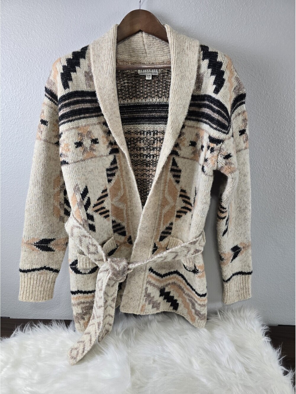 New Idyllwind by Miranda Lambert M Southwest Print Nora Knit Cardigan Pockets